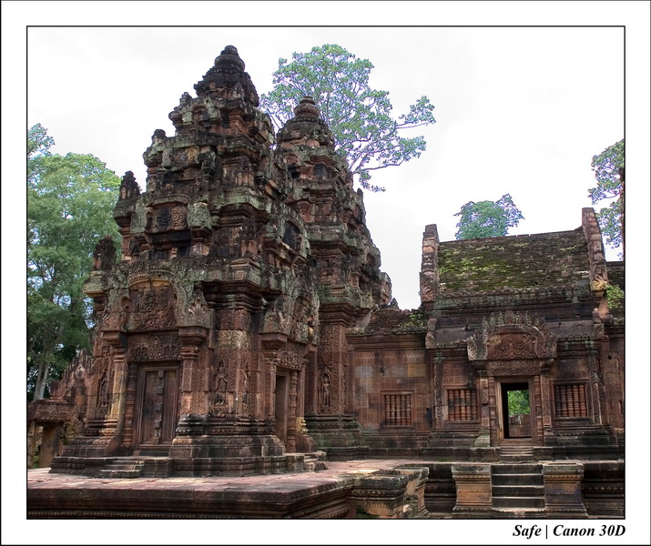 2006 - 07 - Temple angkor - Bantea Srey 33